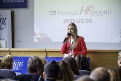 05.08_Learning-Innovation-Kft_LEARNI-HReggeli_CR_SZM5356-48