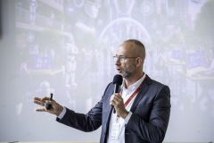 05.08_Learning-Innovation-Kft_LEARNI-HReggeli_CR_SZM5695-116