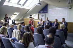 05.08_Learning-Innovation-Kft_LEARNI-HReggeli_CR_SZM6081-170