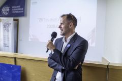 05.08_Learning-Innovation-Kft_LEARNI-HReggeli_CR_SZM7268-357