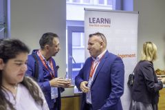 11.14_Learning-Innovation-Kft_4-LEARNI-HReggeli_CR_SZM9069-255